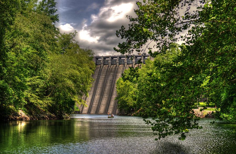 Hiwassee Dam